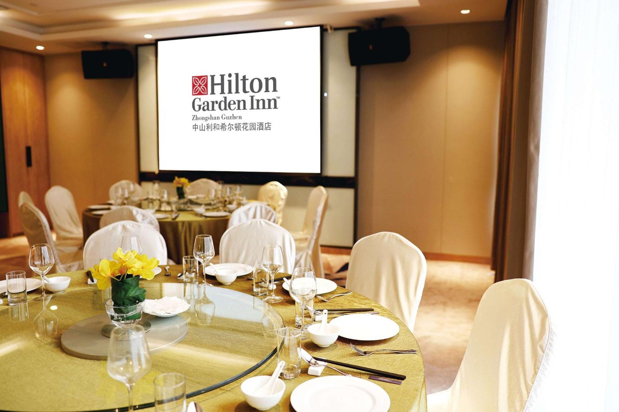 Hilton Garden Inn Zhongshan Guzhen Экстерьер фото